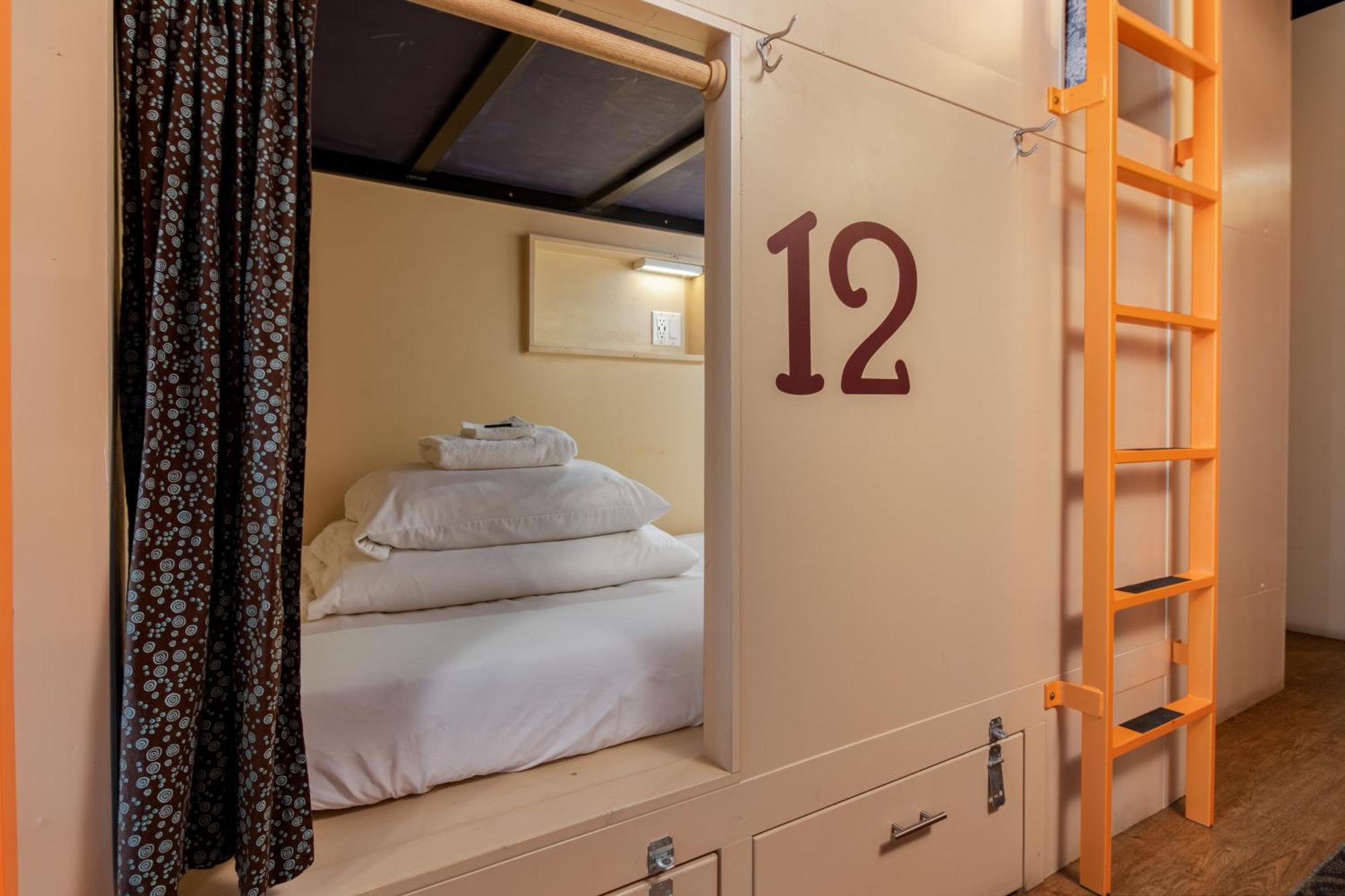 The Bunkhouse Hostel Minturn Ngoại thất bức ảnh