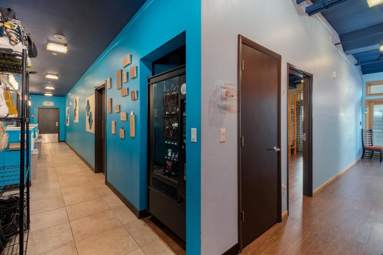The Bunkhouse Hostel Minturn Ngoại thất bức ảnh